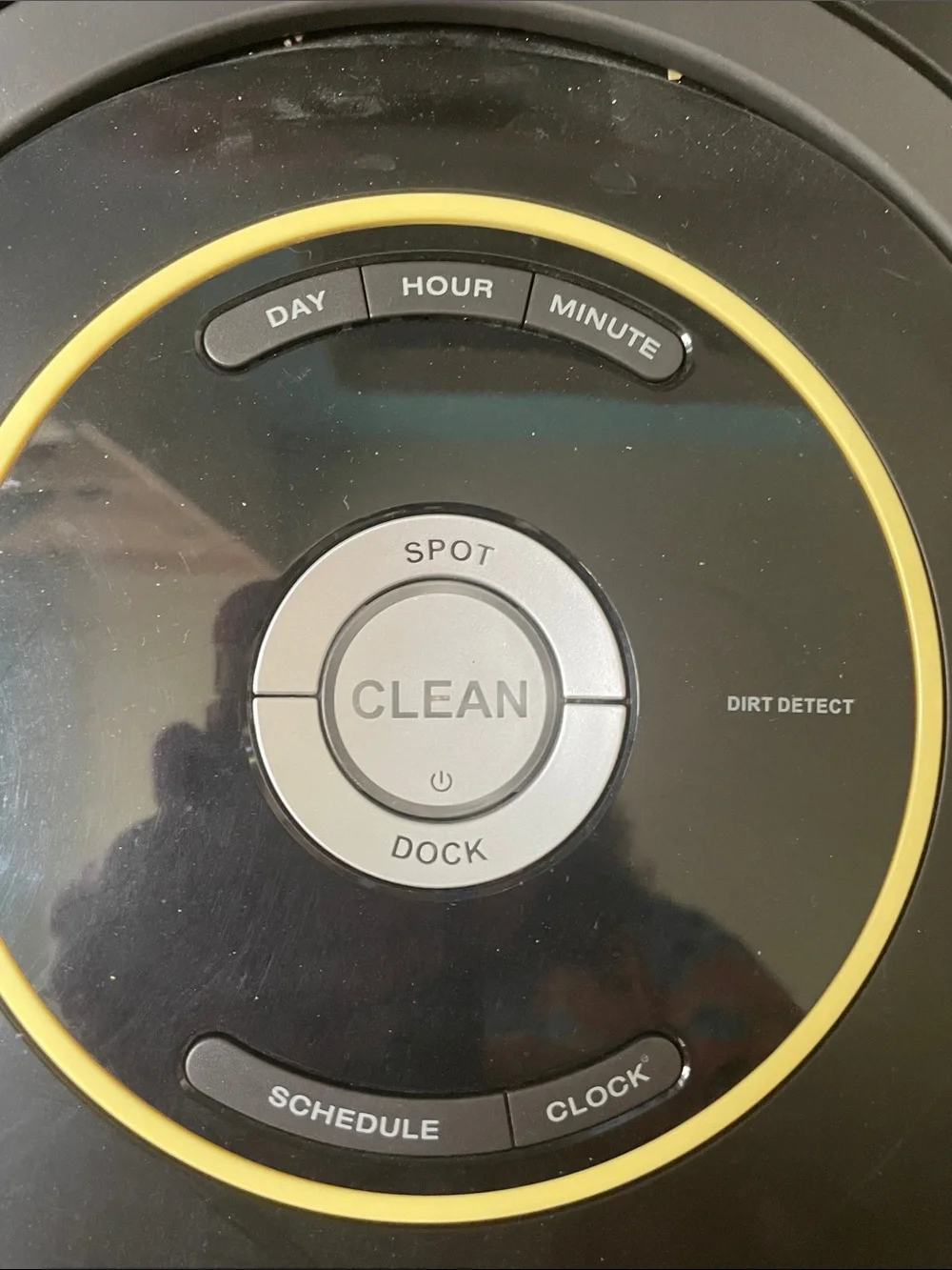 I ROBOT ROOMBA with DOCKING STATION AND CHARGER